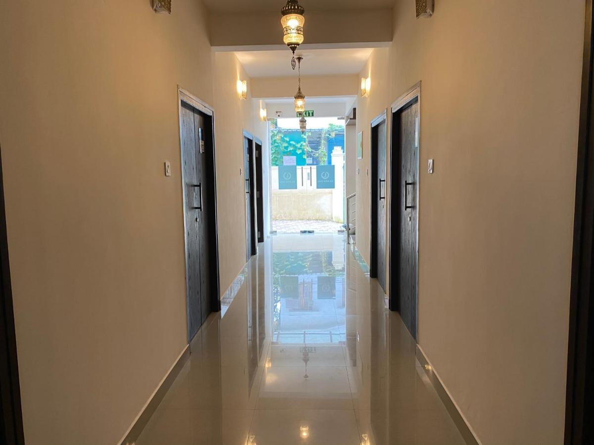 La Mer Inn Kozhikode Esterno foto